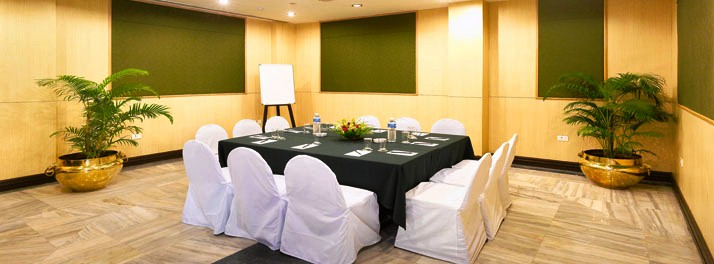 307/Peerless Sarovar Portico - Durgapur 03.jpg